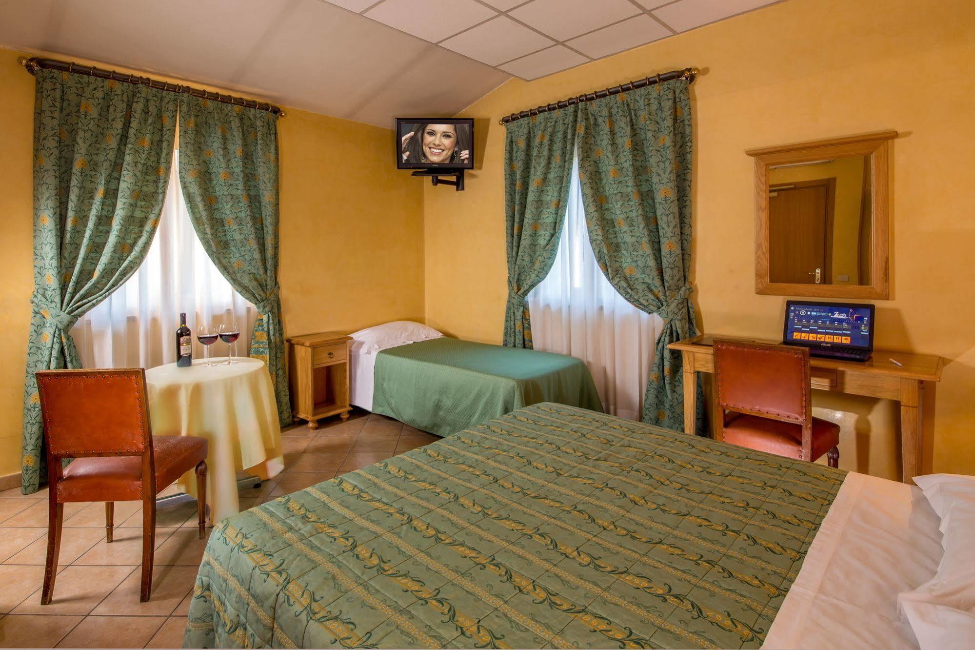 Hotel Fidene Rome Exterior photo